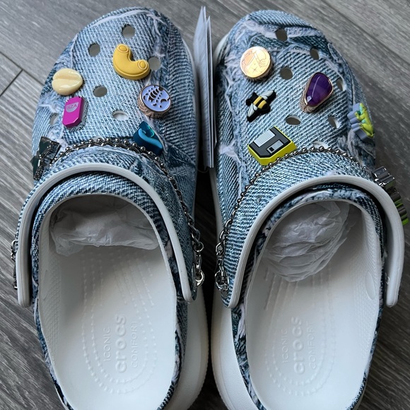 New limited edition SZA denim crush clog crocs M5/W7 - Picture 2 of 6